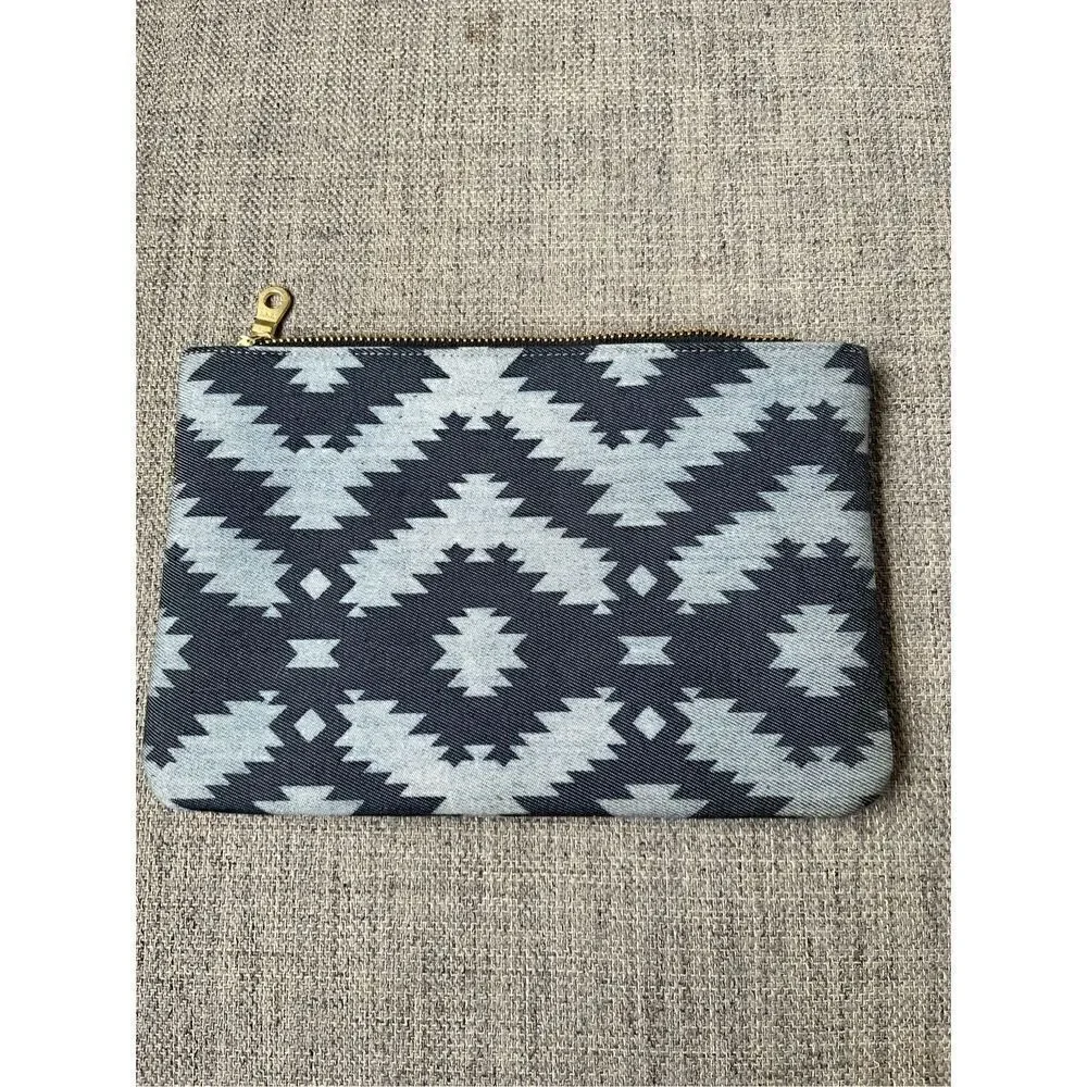 Shiraleah Chicago makeup bag